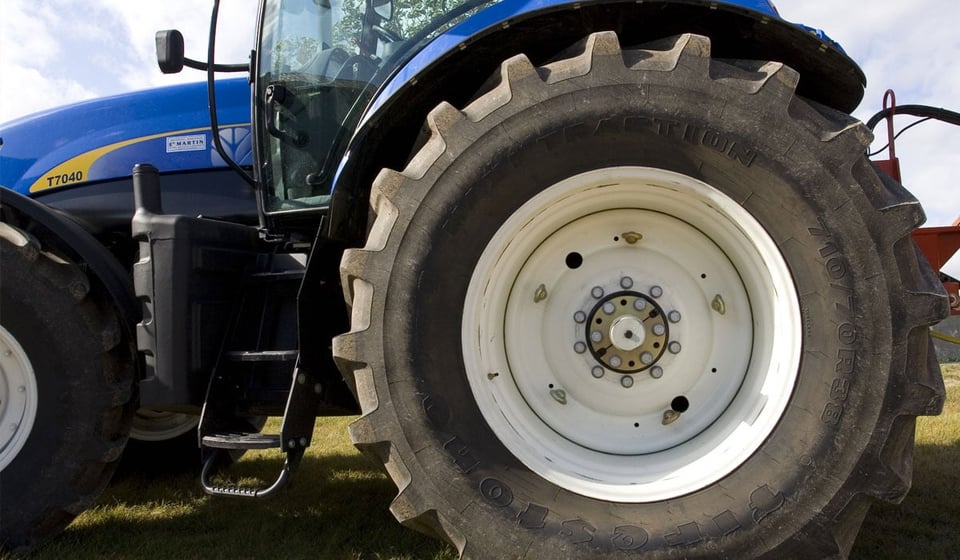 6 datos importantes sobre los neumáticos de tu tractor