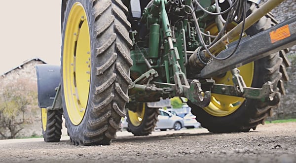 Performer 95 de Firestone estrecho para pulverizador remolcado