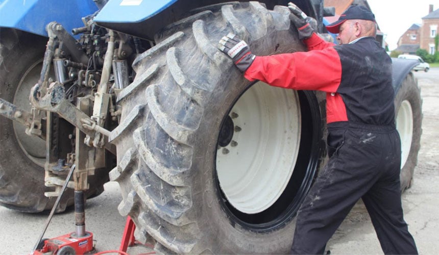 Puntos técnicos importantes para el montaje y desmontaje de los neumáticos agrícolas