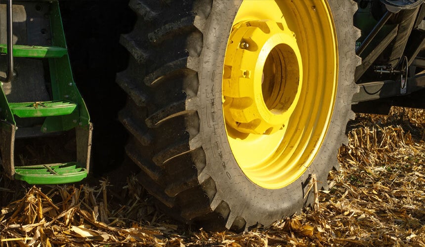 Tacos a 23° de los neumáticos RDT 23 de Firestone