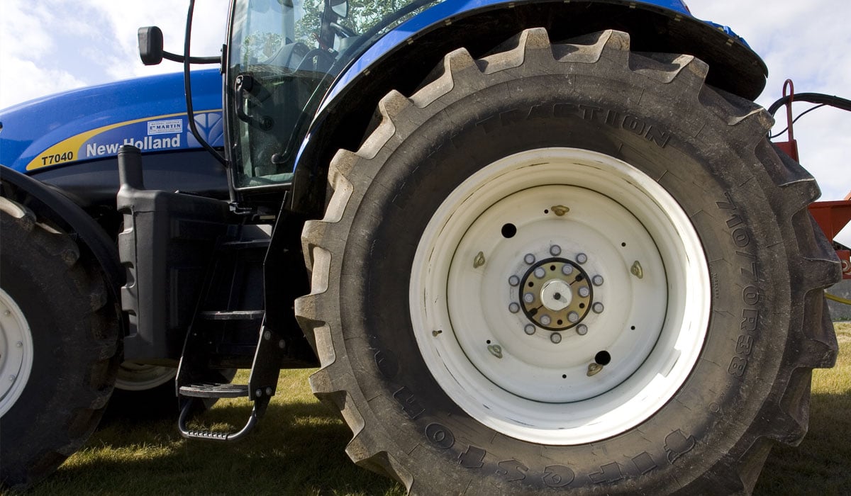 6 datos importantes que tienes que saber sobre los neumáticos de tu tractor